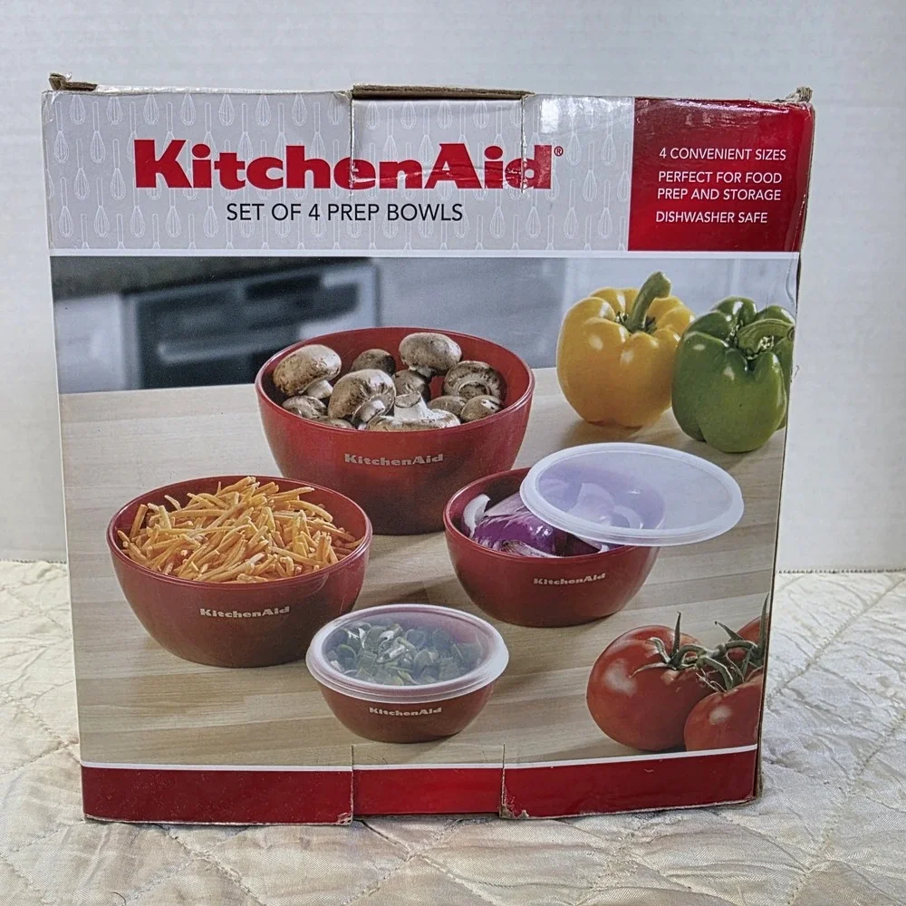 New KitchenAid Empire Red Set of 4 Measuring Prep Bowls 1, 2, 3, & 4 Cup w/ Lids